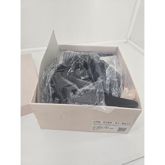 Alyssandra Black Over the Knee Boots Women’s Size 8 Heeled Pointed Toe - Picture 3 of 7